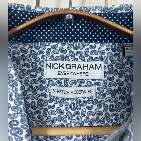 Nick Graham Everywhere Blue and White Paisley Button Down Shirt. Size 18-18.5 - Picture 3 of 8